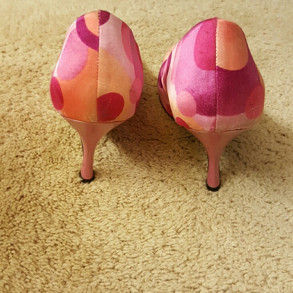 Size 9 pink polka dot pump - Picture 4 of 4