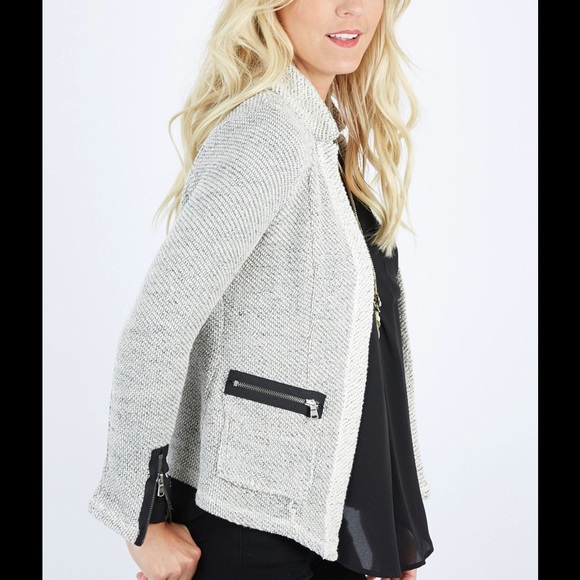 ON HOLD 🎉HP🎉 Lauren knit blazer NEVER WORN - Picture 3 of 4