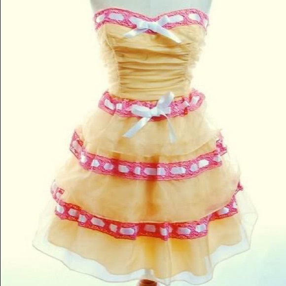 Betsey Johnson ruffle dress