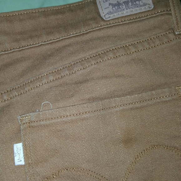 Levi's high-waisted skinny jeans