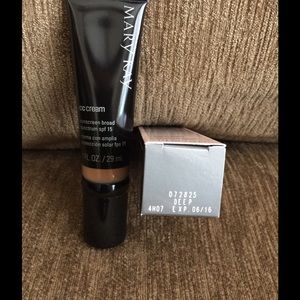 Mary Kay CC Cream