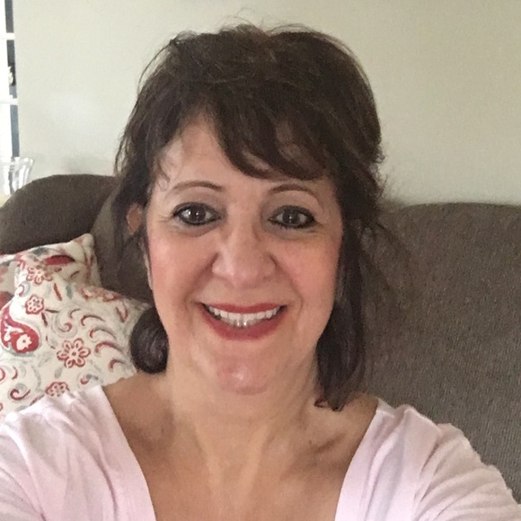 Meet your Posher, Diane