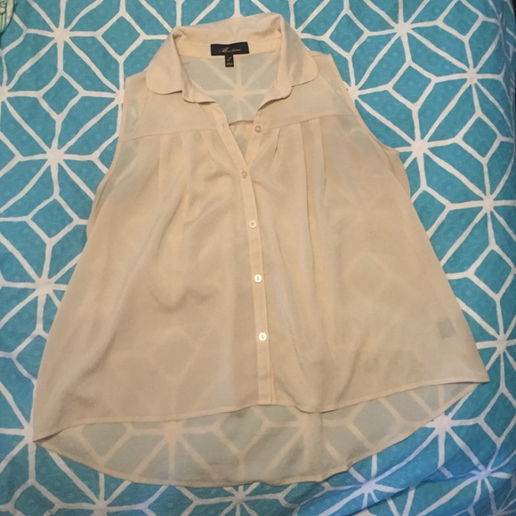 Sheer cream  top