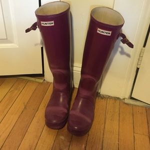 Hunter original gloss tall Wellington boots violet