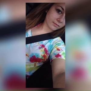 Meet your Posher, Jenna