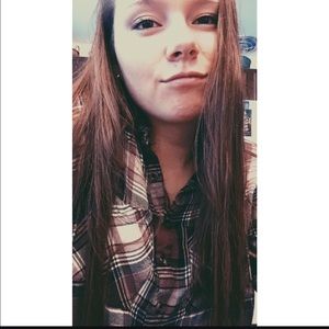 Meet your Posher, Alyssa