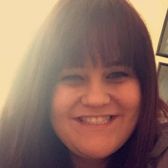 Meet your Posher, Nicole - Picture 1 of 1