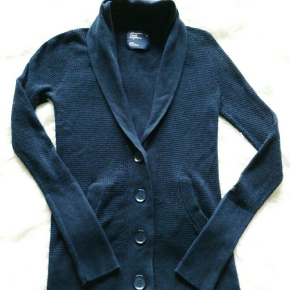 American Eagle Outfitters Sweaters - 💞SALE💞 American Eagle Outfitters Blue Sweater