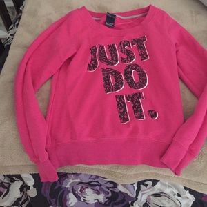 Nike sweatshirt in pink💖