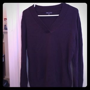 ONLY 3 MORE DAYS Plum purple Gap V-neck Sweater 💜