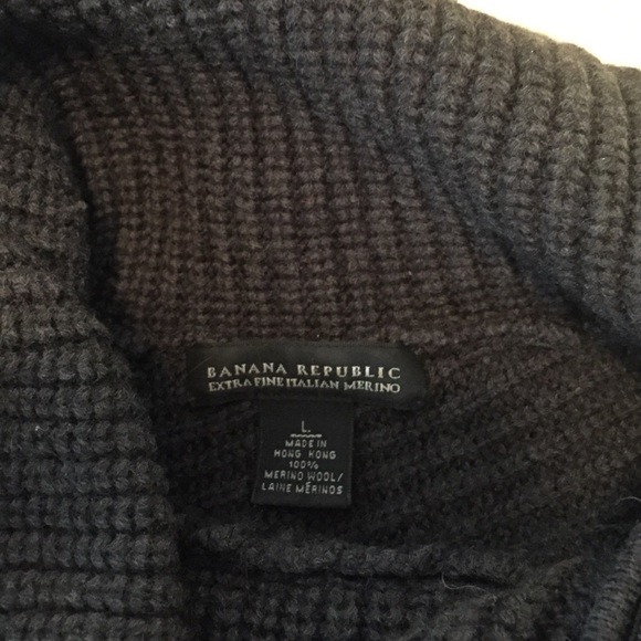 Charcoal gray merino asymmetrical sweater - Picture 3 of 3