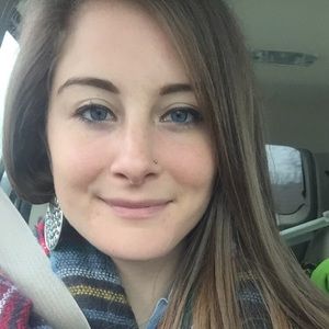 Meet your Posher, Alyssa