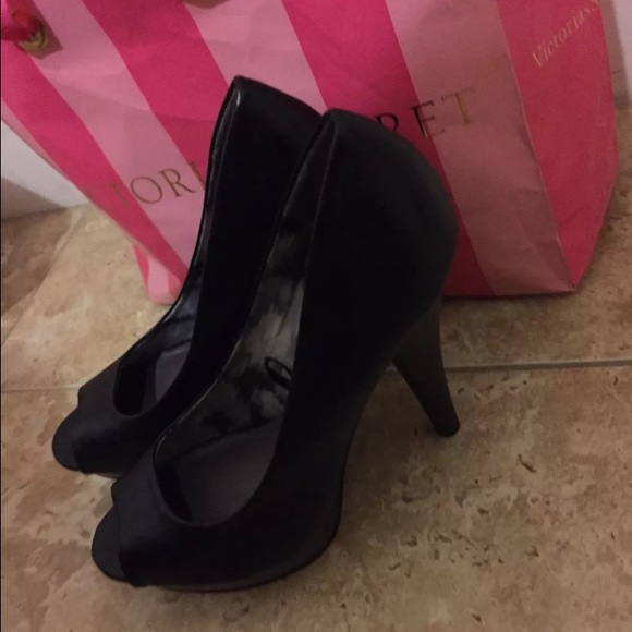 Steve Madden heels size 6.5 brand new