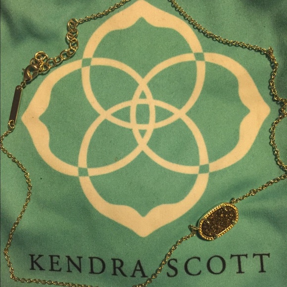 Elisa Pendant Necklace in Rose Gold Drusy