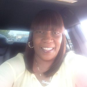Meet your Posher, Monique
