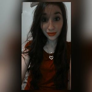 Meet your Posher, Karina