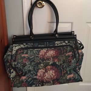 Overnight travel bag