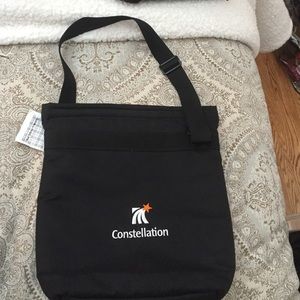Chill-n-go black insulated tote bag