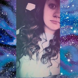 Meet your Posher, Kaitlyn