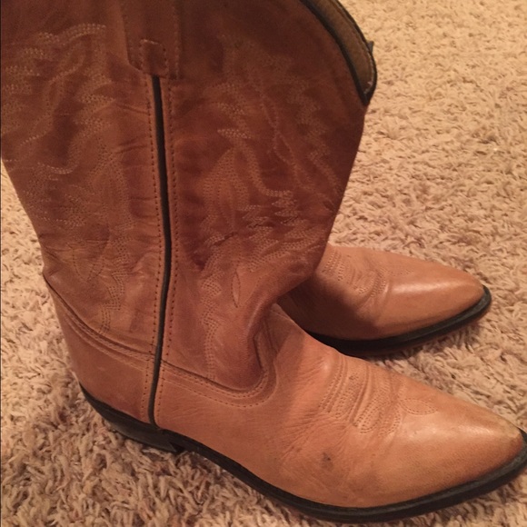 Tan women's cowboy boots