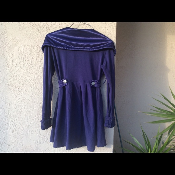 Jacket - Picture 2 of 3
