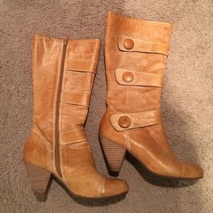 Chocolat Blu boots