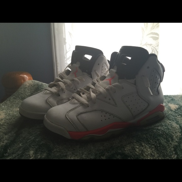 Jordan's retros 6 infrared