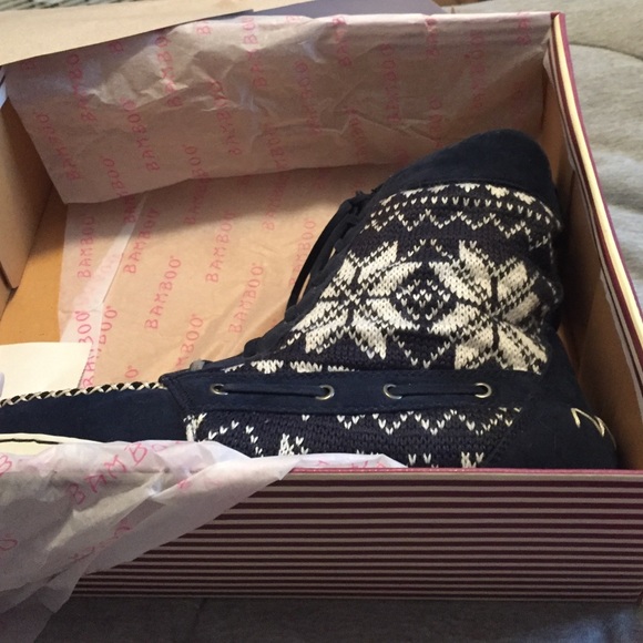 🔴Sold🔴 Modcloth Boots - Picture 2 of 4