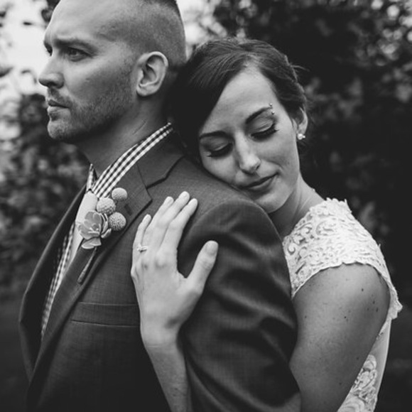 Meet your Posher, Justine - Picture 3 of 4