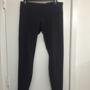 Lululemon Wonder Under black Leggings