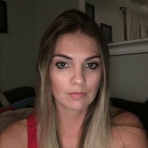 Meet your Posher, Tarah