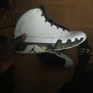 Retro 9's