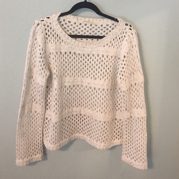 Gianni Bini white sweater