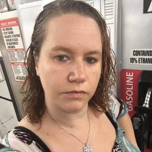 Meet your Posher, Nadia