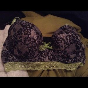 Joe Boxer push-up bra