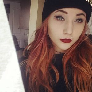 Meet your Posher, Eve