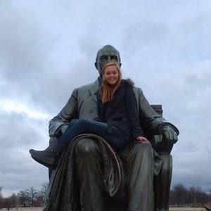 Meet your Posher, Kelly