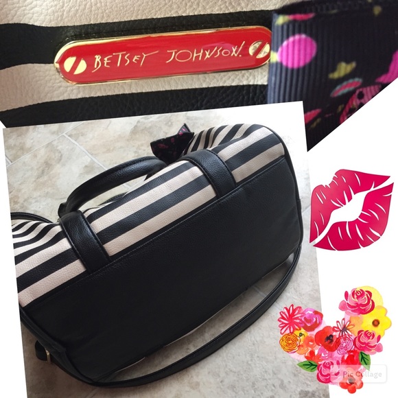 TRADED 📦 Betsey Johnson Satchel/Shoulder Bag - Picture 5 of 7