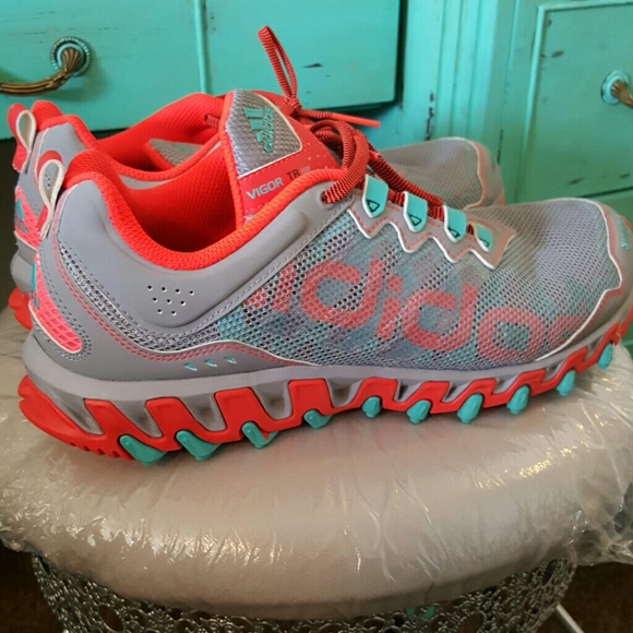 ***SOLD IN BUNDLE***