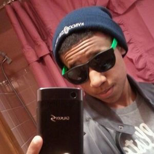 Meet your Posher, Cameron