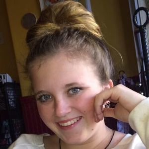 Meet your Posher, Alida