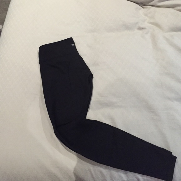 Sz.8 Lulu lemon leggings! Cotton. Worn a few times