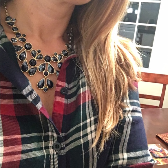 Meet your Posher, Lisa - Picture 2 of 4