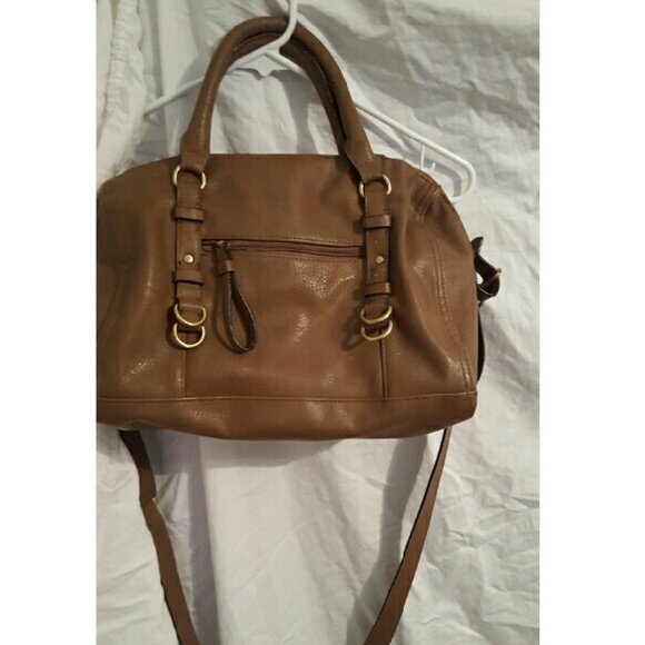 Brown purse LOTTSA ROOM INSIDE