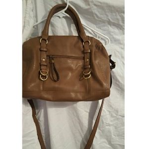 Brown purse LOTTSA ROOM INSIDE