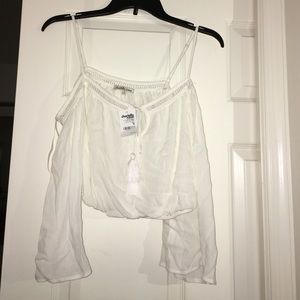 Off the shoulder long sleeve white top