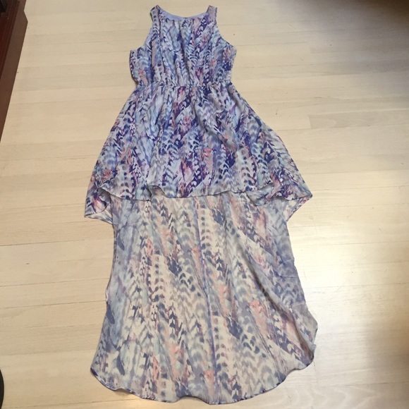 High Low Dress - Picture 2 of 4