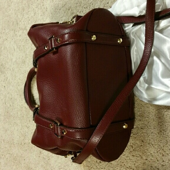 TRADED***Michael Kors merlot Bedford belted medium - Picture 3 of 4