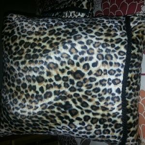 Faux fur pillow covers