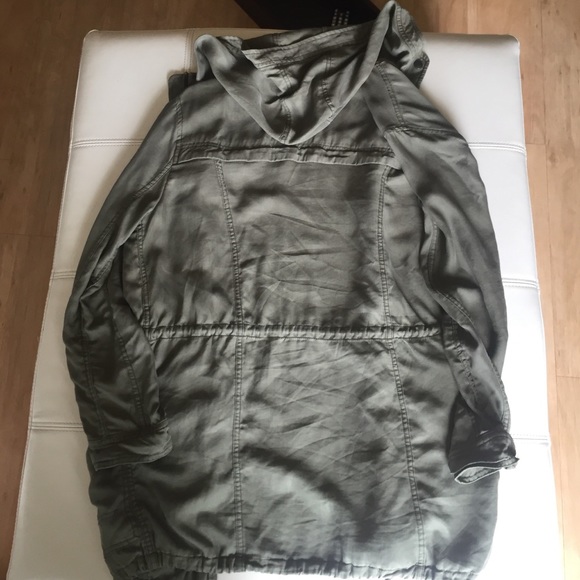 Abercrombie & Fitch army green, oversized jacket. - Picture 2 of 4